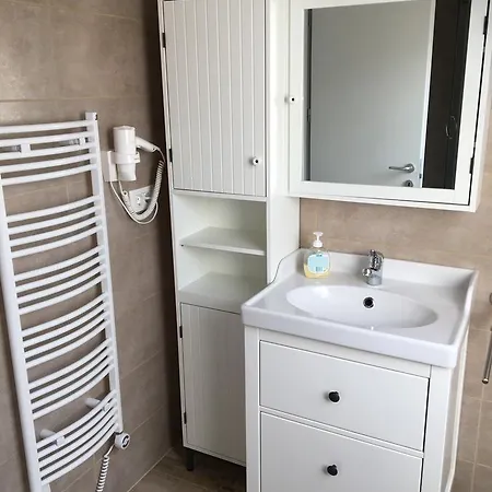 Apartment Avio