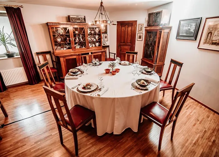 Avio Апартаменты *